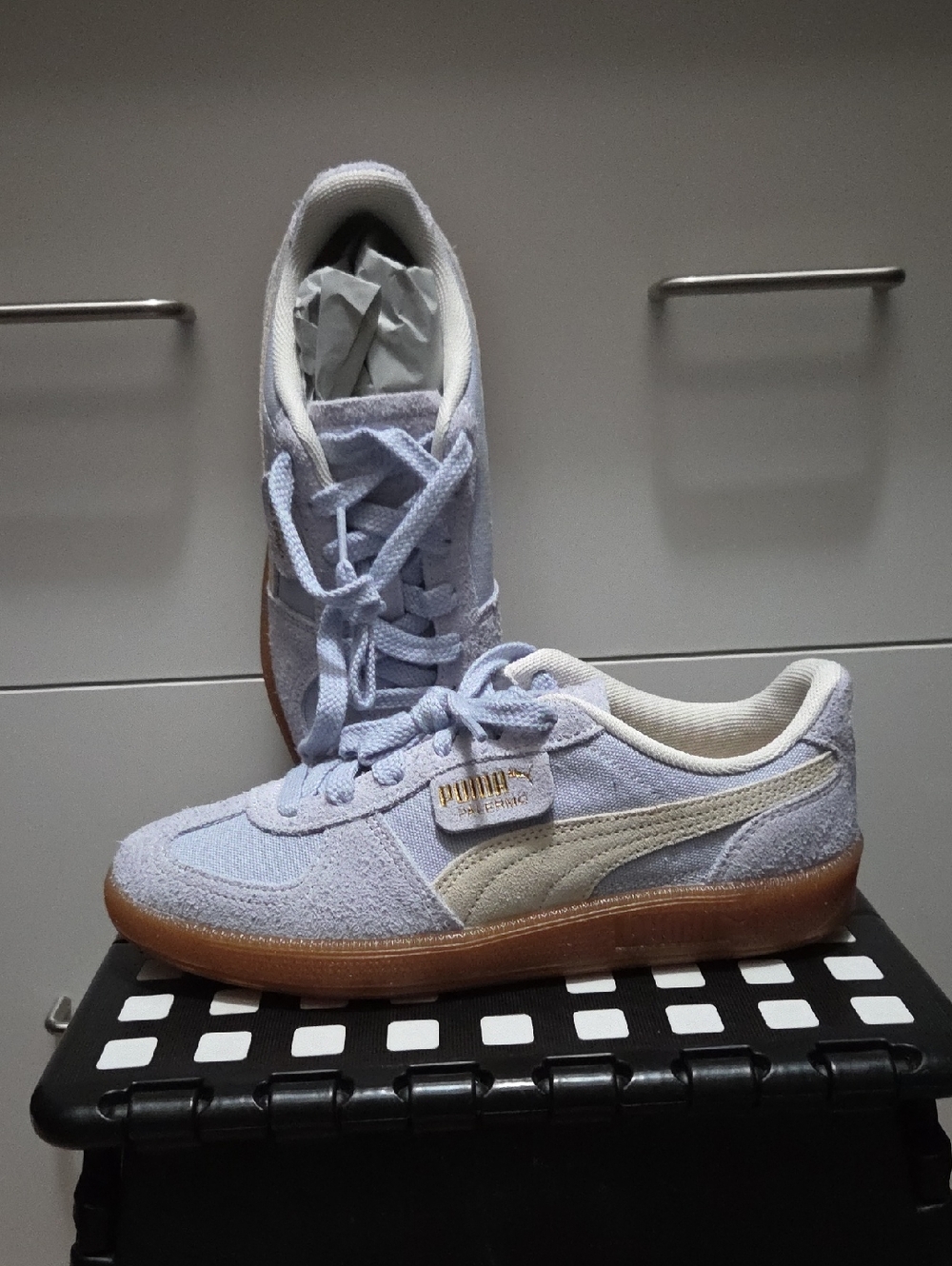 Puma Suede Trainer in Light Lavender with Gum Sole